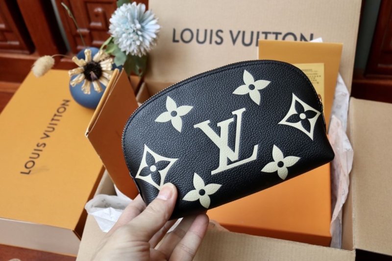 LV Clutch Bags